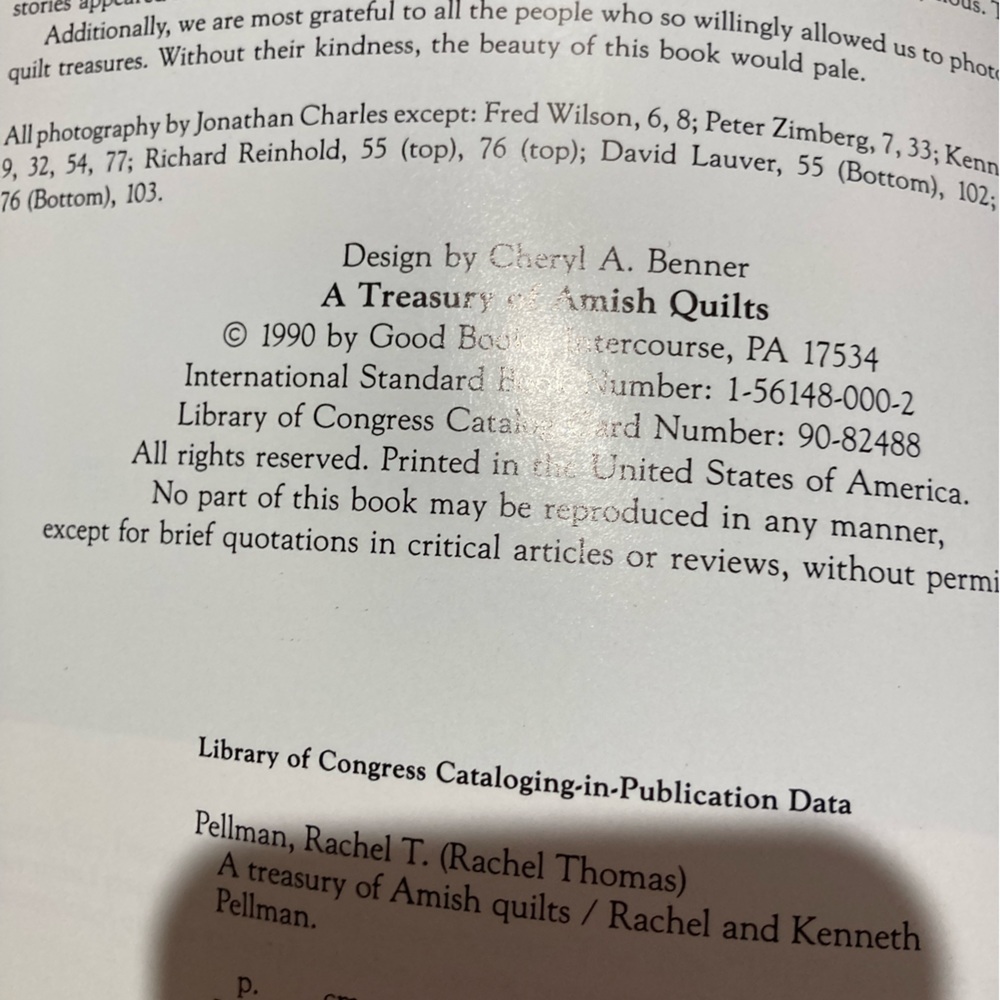 2 Quilting Books- the World of quilts and - Picture 7 of 9